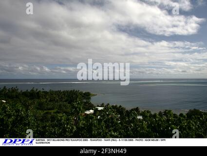 SURF - WCT BILLABONG PRO TEAHUPOO 2005 - TEAHUPOO - TAHITI (FRA) - 5-17/05/2005 - PHOTO : IGLOR MEIJER / DPPI ILLUSTRATION Banque D'Images