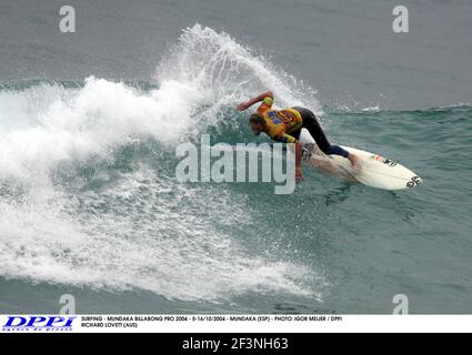 SURF - MUNDAKA BILLABONG PRO 2004 - 5-16/10/2004 - MUNDAKA (ESP) - PHOTO: IGOR MEIJER / DPPI RICHARD LOVETT (AUS) Banque D'Images