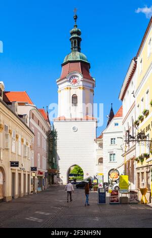 KREMS AN DER DONAU, AUTRICHE - Mai 14, 2017 : Steiner Tor est une porte dans la ville de Krems an der Donau, dans la vallée de la Wachau d'Autriche. Steiner Tor orig Banque D'Images