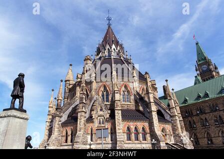 Canada, Ontario, Ottawa, Bibliothèque du Parlement, vue extérieure Banque D'Images