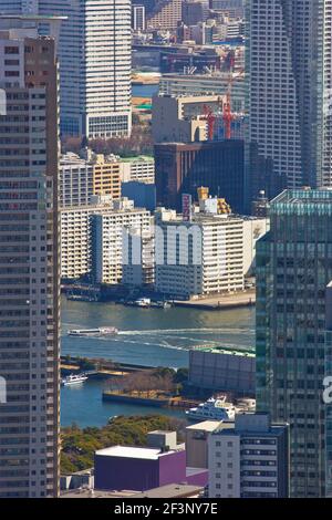 Un bateau de croisières la Rivière Sumida à Tokyo, Japon. Banque D'Images