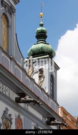 Détail montrant des gargouilles à l'hôtel de ville par Martinelli, 1727-30, place Presmyl Otakar II, Budweis, Bohême, République Tchèque Banque D'Images