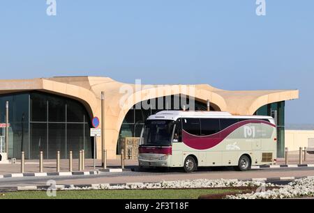 Vue sur Metro Link Shuttle bus Service à Doha, Qatar Banque D'Images