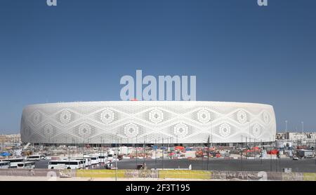 Vue sur le stade Al Thumama en construction. C'est l'un des lieux de la FIFA 2022. Banque D'Images