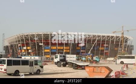 Vue sur le stade Ras Abu Abboud en construction. C'est l'un des lieux de la FIFA 2022. Banque D'Images