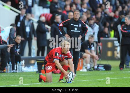 RUGBY - CHAMPIONNAT FRANÇAIS 2012/2013 - TOP 14 - 1/2 FINALE - RC TOULON / STADE TOULOUSAIN - 24/05/2013 - NANTES (FRA) - PHOTO PASCAL ALLEE / DPPI - JONNY Wilkinson (RCT) Banque D'Images