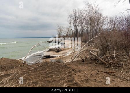 Plage de Presque Isle gelée en hiver le long du lac Érié, Pennsylvanie Banque D'Images