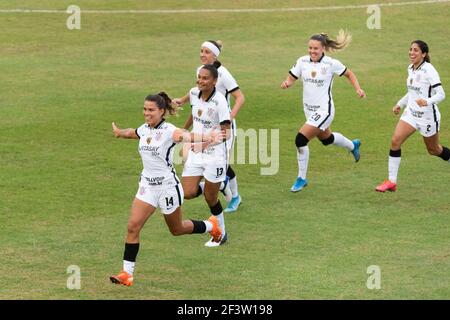 Moron, province de Buenos Aires, Argentine. 17 mars 2021. SPORTS.- 15 mars 2021. Moron, province de Buenos Aires, Argentine.- les joueurs de Corinthians DIAS DE BRITTO TAMIRES (Brésil) célèbre un but contre America de Cali (Colombie) à la demi finale féminine de football CONMEBOL Copa Libertadores, au stade Deportivo Moron de Moron à Moron, province de Buenos Aires, Argentine, le lundi 17 mars 2021. Credit: Julieta Ferrario/ZUMA Wire/Alay Live News Banque D'Images