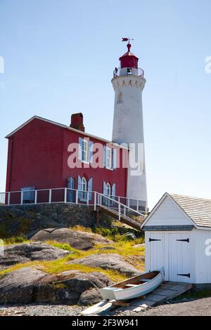 Vue sur le phare de Fisgard, fort Rod Hill, Victoria Banque D'Images