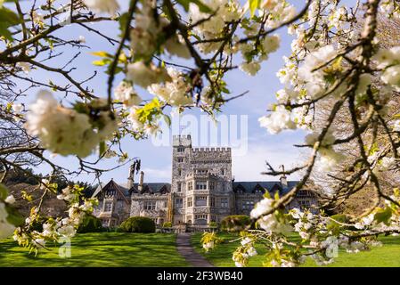 Hatley Castle, Victoria, Colombie-Britannique, le jour du printemps Banque D'Images