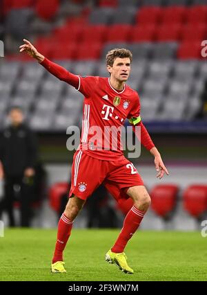 Munich, Allemagne. 17 mars 2021. Firo: 17.03.2021, football, football, Ligue des champions, Saison 2020/2021, tour de 16, jeu retour, FC Bayern Munich - Lazio Rome Thomas Muller (Bayern), geste | usage dans le monde crédit: dpa/Alay Live News Banque D'Images