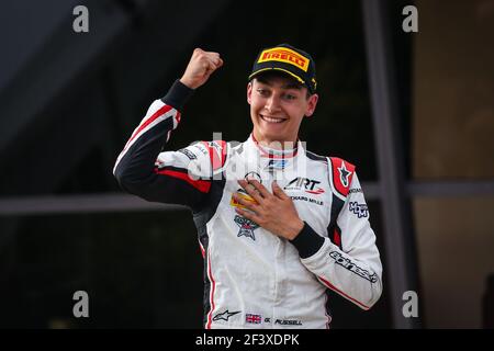 08 George Russell, GRAND Prix D'ART, portrait, podium pendant le championnat de Formule 2 2018 de la FIA en France du 22 au 24 juin au Castellet - photo Sebastiaan Rozendaal / DPPI Banque D'Images