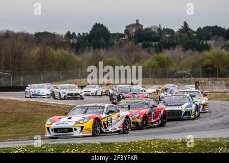 DÉBUT de la course 2, 26 TARDIF Nicolas (fra), AYARI Soheil (fra), Ginetta G55 GT4 team CMR, action pendant le championnat français de circuit FFSA GT 2018, du 30 mars au 2 avril à Nogaro, France - photo Jean Michel le Meur / DPPI Banque D'Images