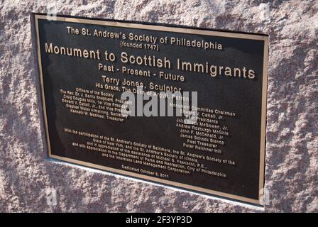 Le Scottish Memorial dans le parc I-95 commémorant les immigrants écossais, Philadelphie, Pennsylvanie Banque D'Images