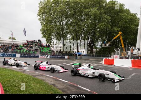 23 COLLE Caio (BRA), F4 FFSA Academy, 27 DE WILDE Ugo (bel), F4 FFSA Academy, 07 LECLERC Arthur (mon), F4 FFSA Academy, action pendant le Grand Prix de Pau 11, France du 13 au 2018 mai à Pau City - photo DPPI Banque D'Images