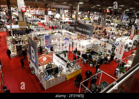 Village artisans lors du salon Retromobile, du 6 au 11 février 2018 à Paris, France - photo François Flamand / DPPI Banque D'Images