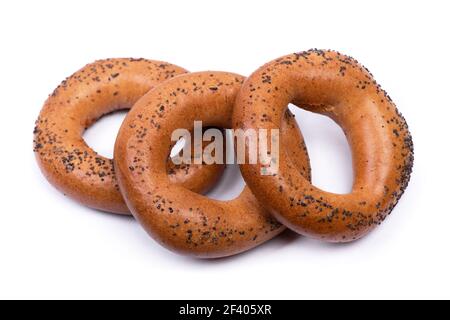 Groupe de bagels avec graines de pavot isolées sur fond blanc Banque D'Images