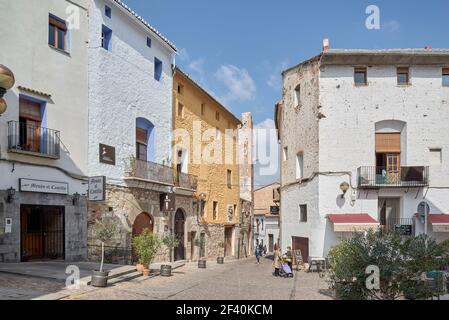 Rue du Château dans la vieille ville historique de Sagunto dans la province de Valence, Espagne, Europe Banque D'Images