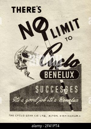 Publicité vintage 1952 pour les systèmes d'engrenage de dérailleur de vélo britanniques 'Benelux' de la société 'Cyclo'. Banque D'Images