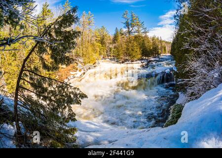 Egan Chutes conservation Area Haliburton County Bancroft Ontario Canada in hiver Banque D'Images