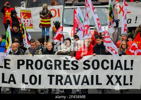 Les cheminots de la SNFC prennent la rue pour protester contre le droit du travail présumé, Lyon, France Banque D'Images