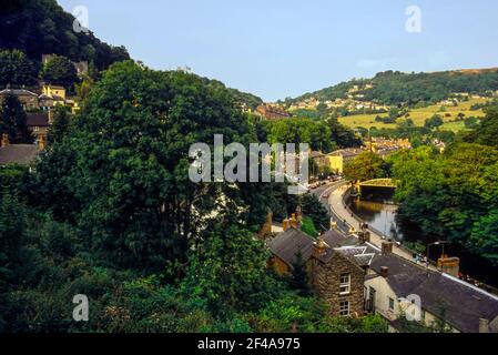 Scène dans le village de Matlock Bath, Derbyshire Banque D'Images