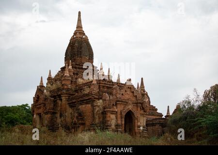 BAGAN, NYAUNG-U, MYANMAR - 2 JANVIER 2020 : temple de pagode historique et religieux de l'ancien royaume païen Banque D'Images