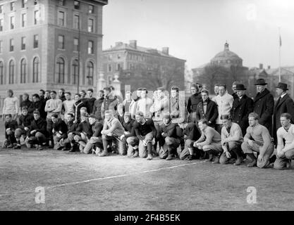 Colombie-britannique, 1914 équipes de football Banque D'Images