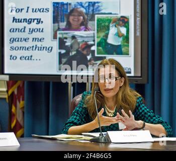 Lisa Pino, administrateur adjoint, de l'alimentation et de nutrition, programmes d'aide de la nutrition supplémentaire a parlé de tables rondes communautaires Latino et des leçons apprises à la consultation, sur l'amélioration de l'approche Latino, un sommet national de l'alimentation tenue à l'United States Department of Agriculture, à vendredi 1 octobre à Washington, DC. Le sommet s'est concentré sur l'amélioration de l'accès à l'aide de la nutrition pour la communauté latino. Banque D'Images