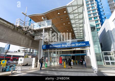 Entrée de la station SkyTrain Richmond-Brightouse. Richmond, Colombie-Britannique, Canada. Banque D'Images