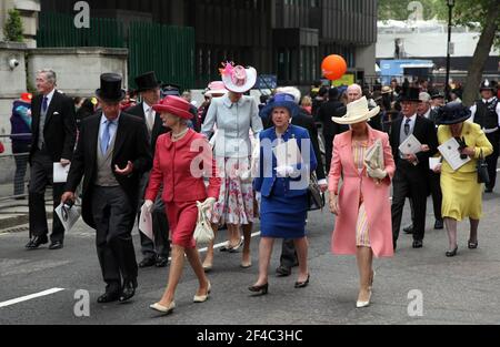 Mariage royal. William et Kate. Wills et Kate. Duc et duchesse de Cambridge. Famille royale britannique. Banque D'Images