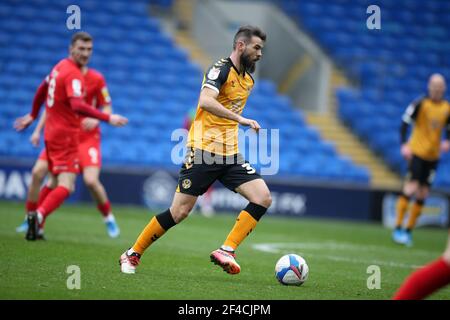 Cardiff, Royaume-Uni. 20 mars 2021. Joe Ledley du comté de Newport en action. EFL football League Two Match, Newport County v Leyton Orient au stade de Cardiff, pays de Galles, le samedi 20 mars 2021. Cette image ne peut être utilisée qu'à des fins éditoriales. Utilisation éditoriale uniquement, licence requise pour une utilisation commerciale. Aucune utilisation dans les Paris, les jeux ou les publications d'un seul club/ligue/joueur. photo par Andrew Orchard/Alay Live News Banque D'Images