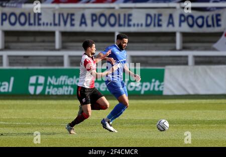 HARTLEPOOL, ANGLETERRE. 20 MARS : Ryan Johnson de Hartlepool United et Kane Ferdinand de Woking lors du match de la Ligue nationale de Vanarama entre Hartlepool United et Woking à Victoria Park, Hartlepool le samedi 20 mars 2021. (Credit: Chris Booth | MI News) Credit: MI News & Sport /Alay Live News Banque D'Images