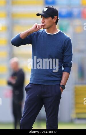 Alessandro Nesta entraîneur en chef de Frosinone gestes pendant le championnat italien, BKT Lega Serie B football match entre Frosinone Calcio et US Lecce le 20 mars 2021 au stade Benito Stirpe à Frosinone, Italie - photo Federico Proietti / DPPI Banque D'Images