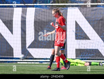 Sint Andries, Belgique. 20 mars 2021. Lisa Petry (21) de Standard en photo célébrant après avoir marquant un but lors d'un match de football féminin entre le Club Brugge Dames YLA et la Standard Femina de Liège le 17 ème jour de match de la saison 2020 - 2021 de la Super League belge Scooore Womens, samedi 20 mars 2021 à Bruges, Belgique . PHOTO SPORTPIX.BE | SPP | DAVID CATRY Credit: SPP Sport Press photo. /Alamy Live News Banque D'Images