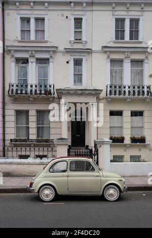 Maison sur croissant Elgin, Notting Hill, Ladbroke Grove Banque D'Images