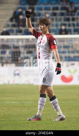 Séoul, Corée du Sud. 13 mars 2021. Ki Sung-Yueng (FC Séoul), 13 mars 2021 - football : 4e manche du match de football de la Ligue 1 2021 K entre Incheon United FC 0:1 FC Séoul au stade de football d'Incheon à Incheon, à l'ouest de Séoul, en Corée du Sud. Credit: Lee Jae-won/AFLO/Alay Live News Banque D'Images