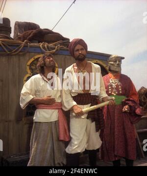 MARTIN SHAW JOHN PHILLIP LAW et DOUGLAS WILMER dans LE VOYAGE D'OR DE SINBAD 1973 réalisateur STUART HESSLER Histoire Brian Clemens et Ray Harryhausen scénario Brian Clemens créateur d'effets visuels spéciaux Ray Harryhausen (Dynarama) costume de conception Verena Coleman et Gabriella Folk musique Miklos Rozsa producteurs Ray Harryhausen et Charles H. Schneer Ameran films / Morningside Productions / Columbia Pictures Banque D'Images