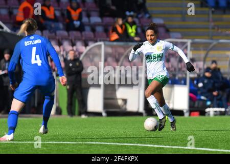 Eskilstuna, Suède. 21 mars 2021. Madelen Janogy (#9 Hammarby) lors d'un match de groupe à la coupe de la Ligue suédoise le 21 mars 2021 entre Eskilstuna et Hammarby à Tunavallen à Eskilstuna, Suède Credit: SPP Sport Press photo. /Alamy Live News Banque D'Images