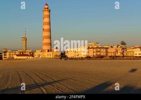 Phare de Praia da Barra (Phare d'Aveiro). Portugal Banque D'Images