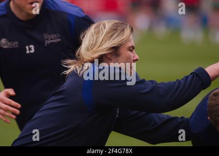 Salford, Angleterre, le 21 mars 2021. FAF de Klerk, Scrum Half for sale Sharks, lors du match de pré-match, réchauffez-vous avant leur match Gallagher Premiership contre London Irish au STADE A J Bell. Credit: Colin Edwards / Alamy Live News Banque D'Images