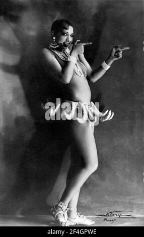 Josephine Baker dans la production Folies Bergère 'un vent de folie', 1927 Banque D'Images