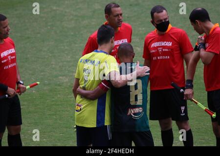 Belo Horizonte, Brésil. 21 mars 2021. Fabio et Juninho pendant América x Cruzeiro, match valable pour le championnat Mineiro, à Arena Independência, à Belo Horizonte, MG. Crédit : Doug Patrício/FotoArena/Alay Live News Banque D'Images