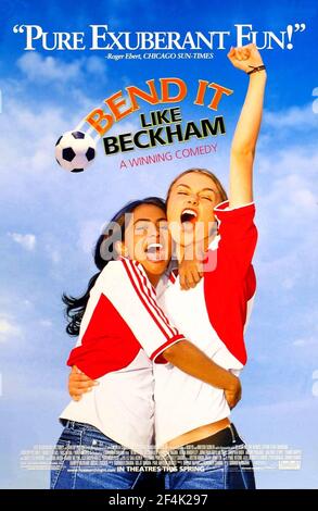 PLIEZ-LE COMME BECKHAM (2002), DIRIGÉ PAR GURINDER CHADHA. Copyright : usage éditorial uniquement. Aucune couverture de merchandising ou de livre. Il s'agit d'un document distribué publiquement. Droits d'accès uniquement, aucune licence de copyright fournie. Uniquement à reproduire en même temps que la promotion de ce film. CRÉDIT: BEND IT FILMS/CONSEIL DU FILM/ROC MEDIA/HELKON MEDIA AG / ALBUM Banque D'Images