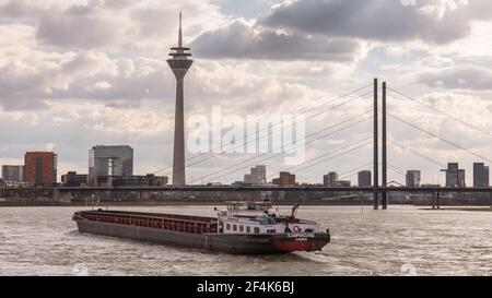 Düsseldorf, NRW, Allemagne, 19 mars 2021. Banque D'Images