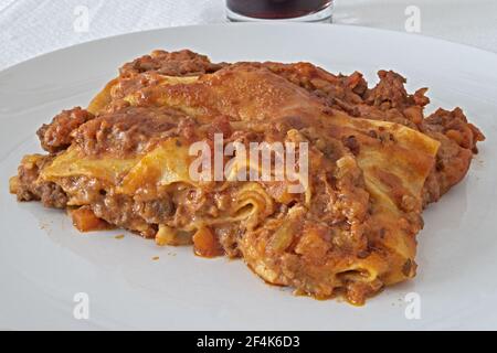 lasagnes al ragu di carne e pomodoro Banque D'Images