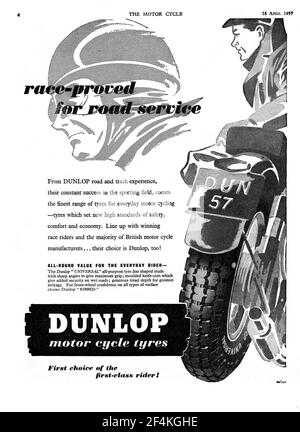 Une publicité de pneus Dunlop vintage du magazine Motor cycle, avril 1957. Banque D'Images