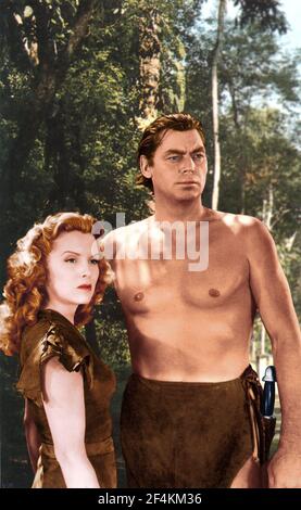 JOHNNY WEISSMULLER et BRENDA JOYCE à TARZAN ET LA LEOPARD WOMAN (1946), réalisé par KURT NEUMANN. Crédit : RKO / Album Banque D'Images