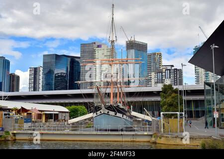 Melbourne, Victoria, Australie - 03 novembre 2017 : grand bateau Polly Woodside, voilier et musée maritime sur la Yarra River, Southbank Banque D'Images