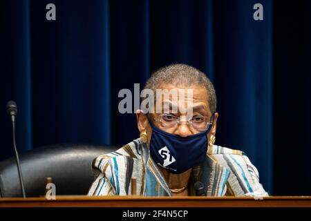 Washington, États-Unis. 22 mars 2021. ÉTATS-UNIS - 22 mars : le Del. Eleanor Holmes Norton, D.C., prend la parole lors de l'audience du Comité de surveillance et de réforme de la Chambre sur H.R.51, le « Washington, DC admission Act » à Washington, le lundi 22 mars 2021. (Photo de Caroline Brehman/Pool/Sipa USA) Credit: SIPA USA/Alay Live News Banque D'Images